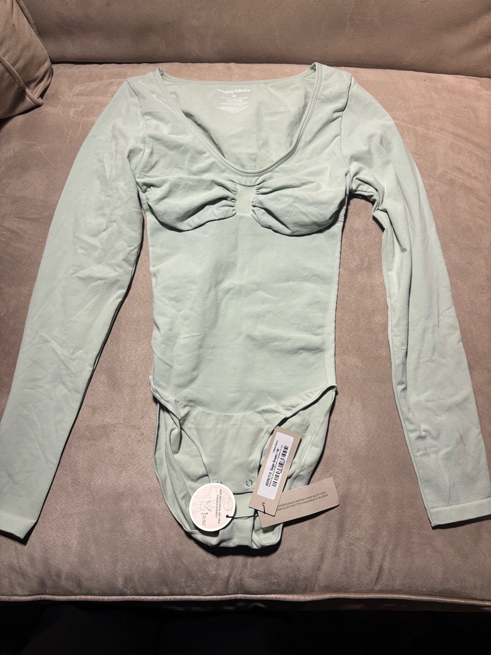 NWT Creamy Fabrics cfab Sage Green Long Sleeve Sculpting Bodysuit Size M